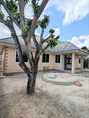 5bdrm House in Rada, Pugu for rent
