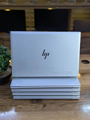 Laptop HP EliteBook 830 G8 8GB Intel Core i5 SSD 256GB