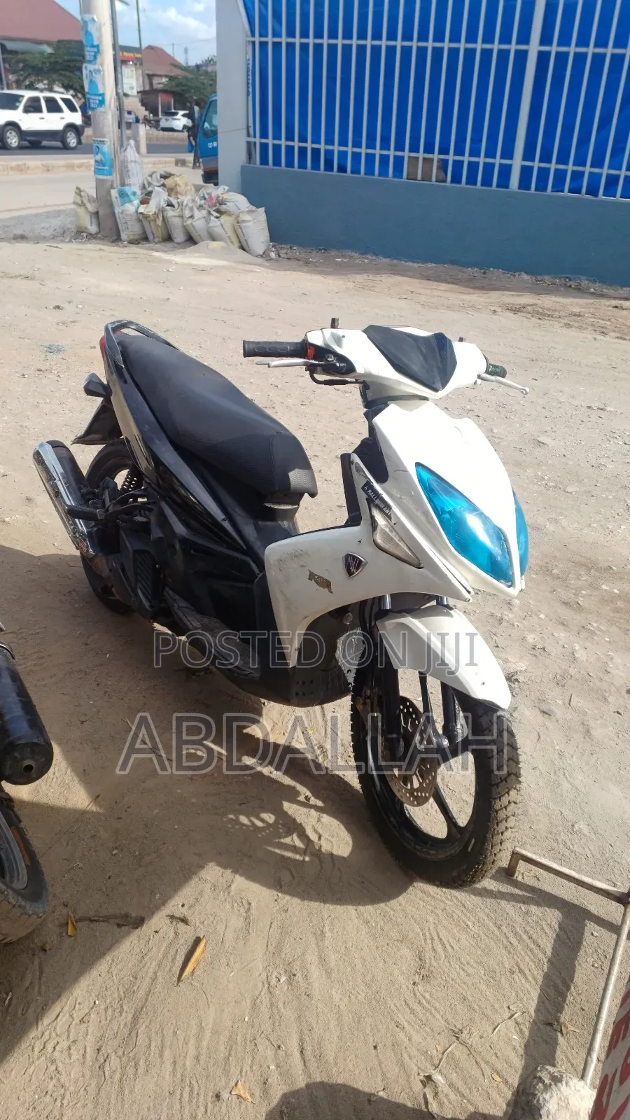 Yamaha Crux 2020 White