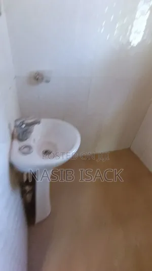 Furnished 3bdrm House in Buswelu for sale