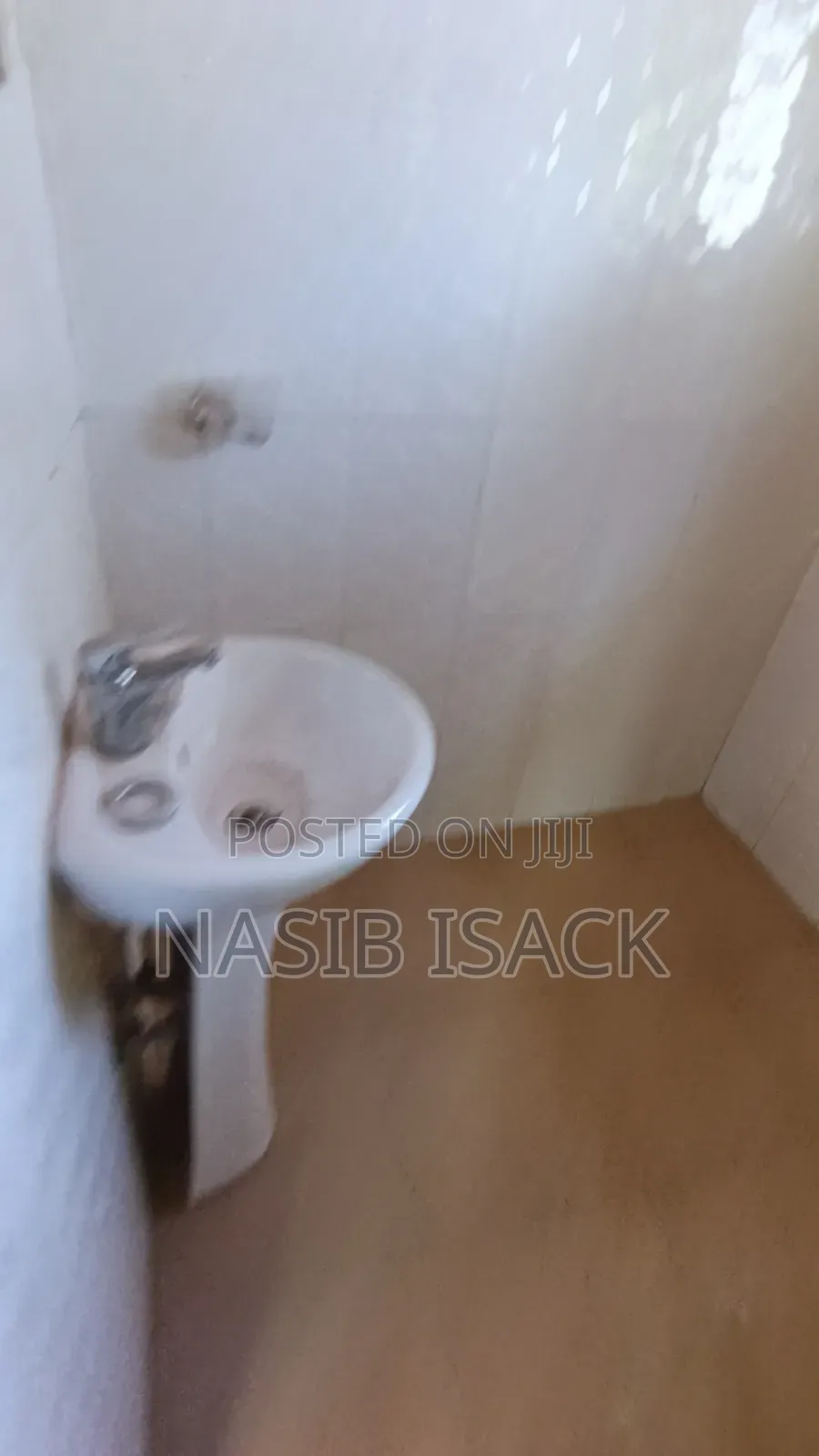 Furnished 3bdrm House in Buswelu for sale