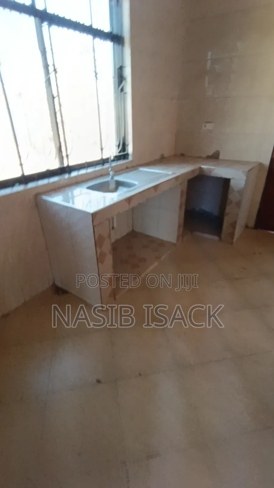 Furnished 3bdrm House in Buswelu for sale