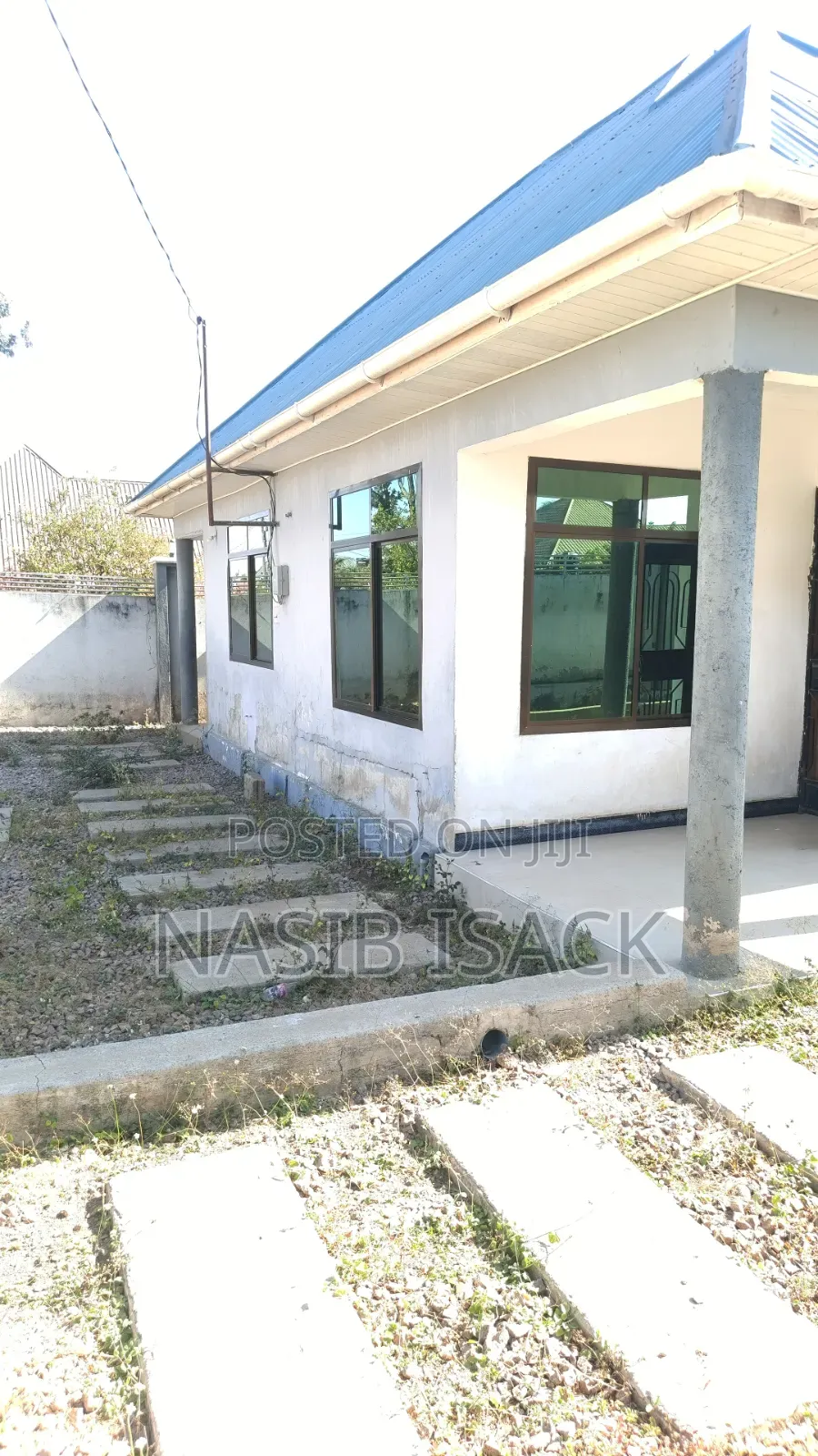 Furnished 3bdrm House in Buswelu for sale