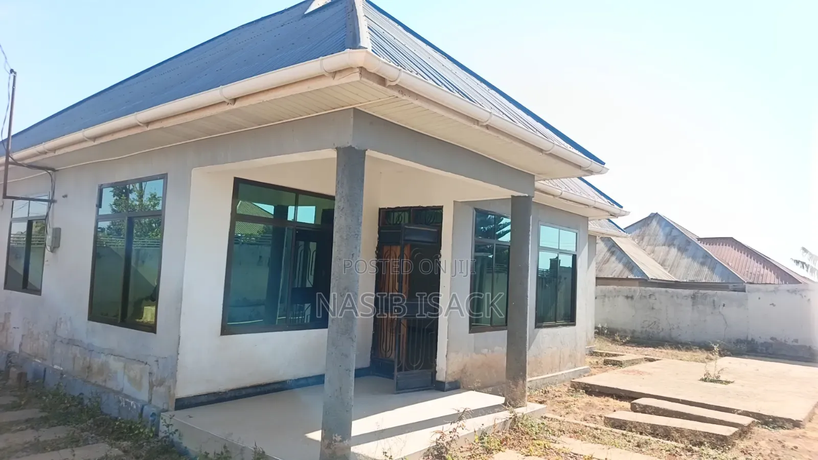 Furnished 3bdrm House in Buswelu for sale