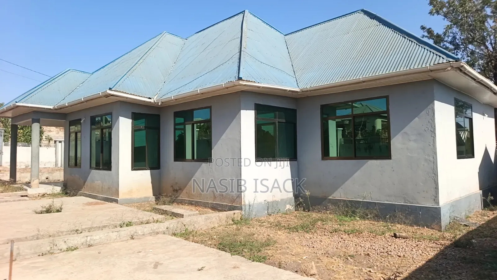 Furnished 3bdrm House in Buswelu for sale