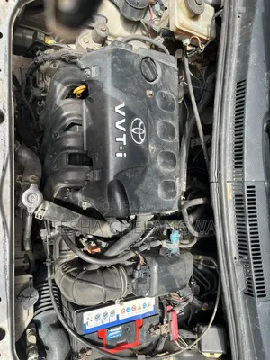 Toyota IST 2011 Silver