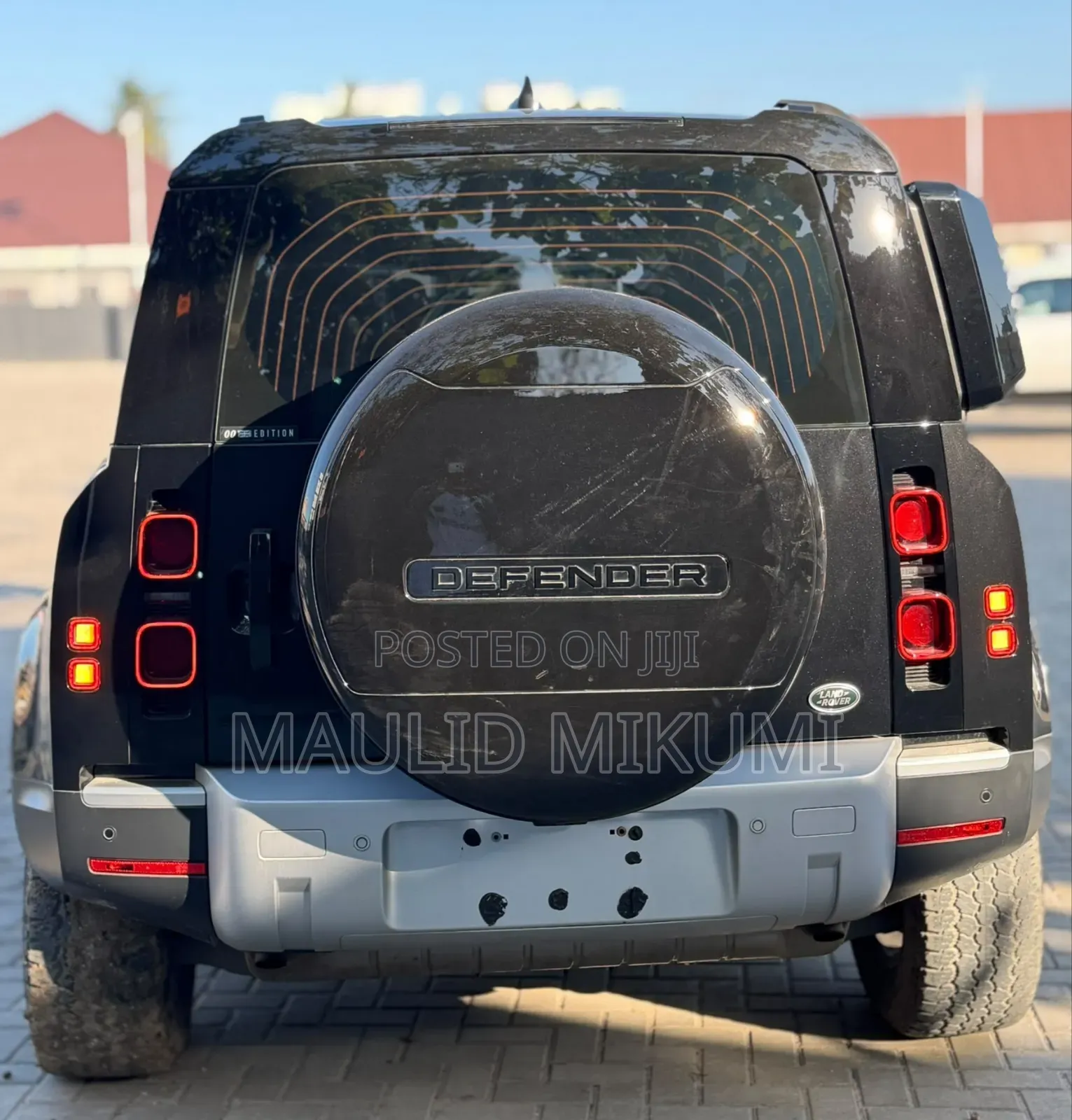 Land Rover Defender 2022 Black