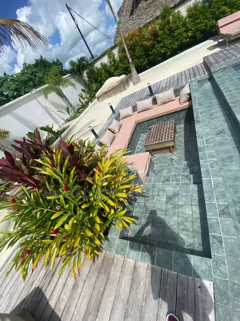 Furnished 3bdrm Villa in Mjini for sale