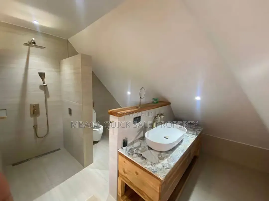 Furnished 3bdrm Villa in Mjini for sale
