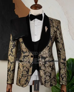 Brand Suit Black Gold