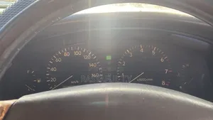 Toyota Cresta 1999 White