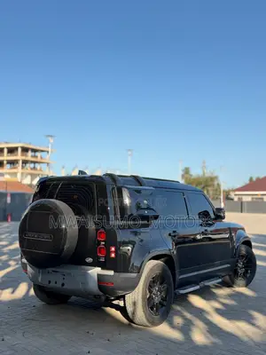 Land Rover Defender 2022 Black