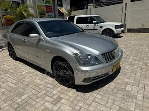 Toyota Crown 2004 Silver