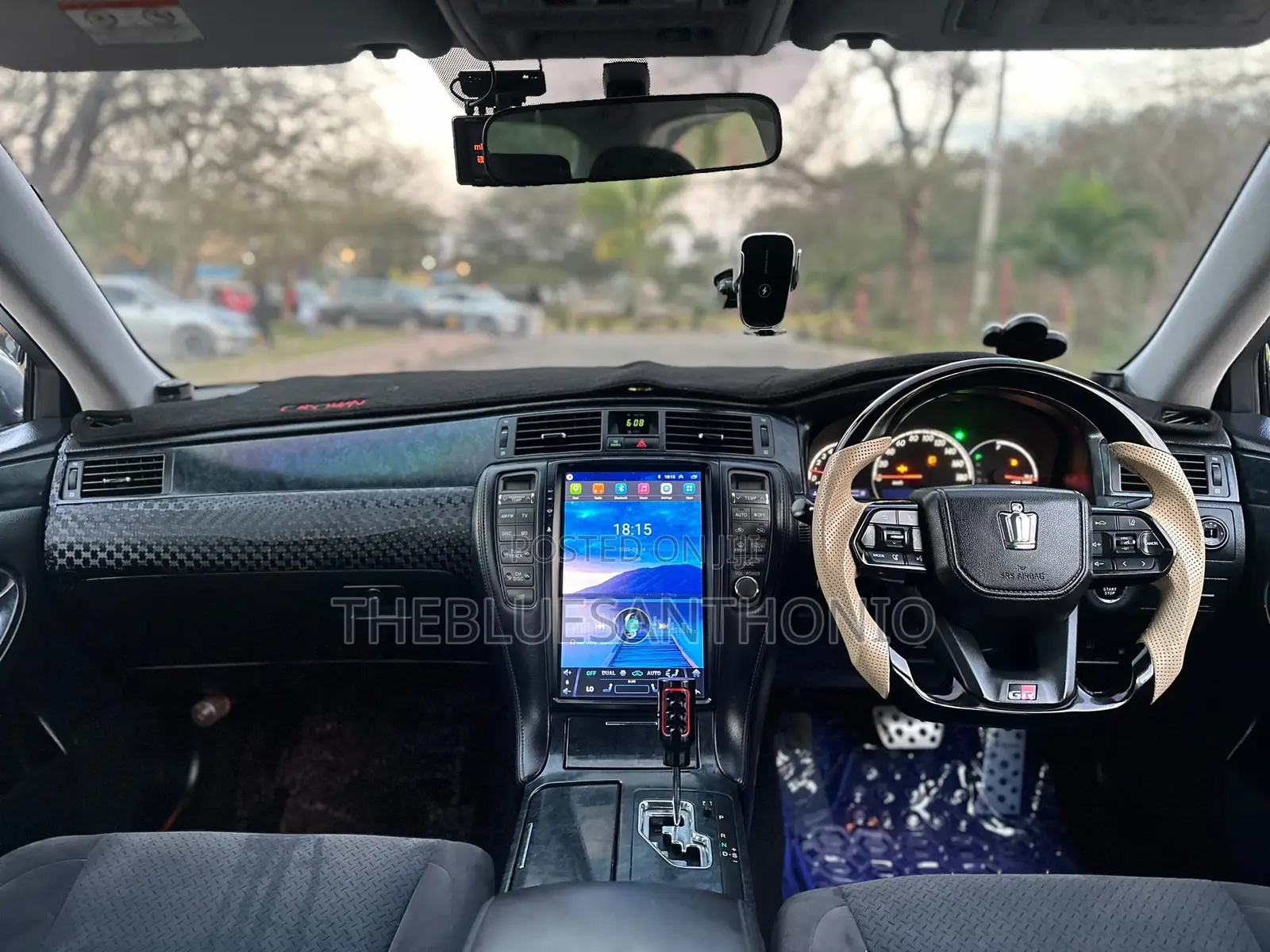 Toyota Crown 2006 Pearl