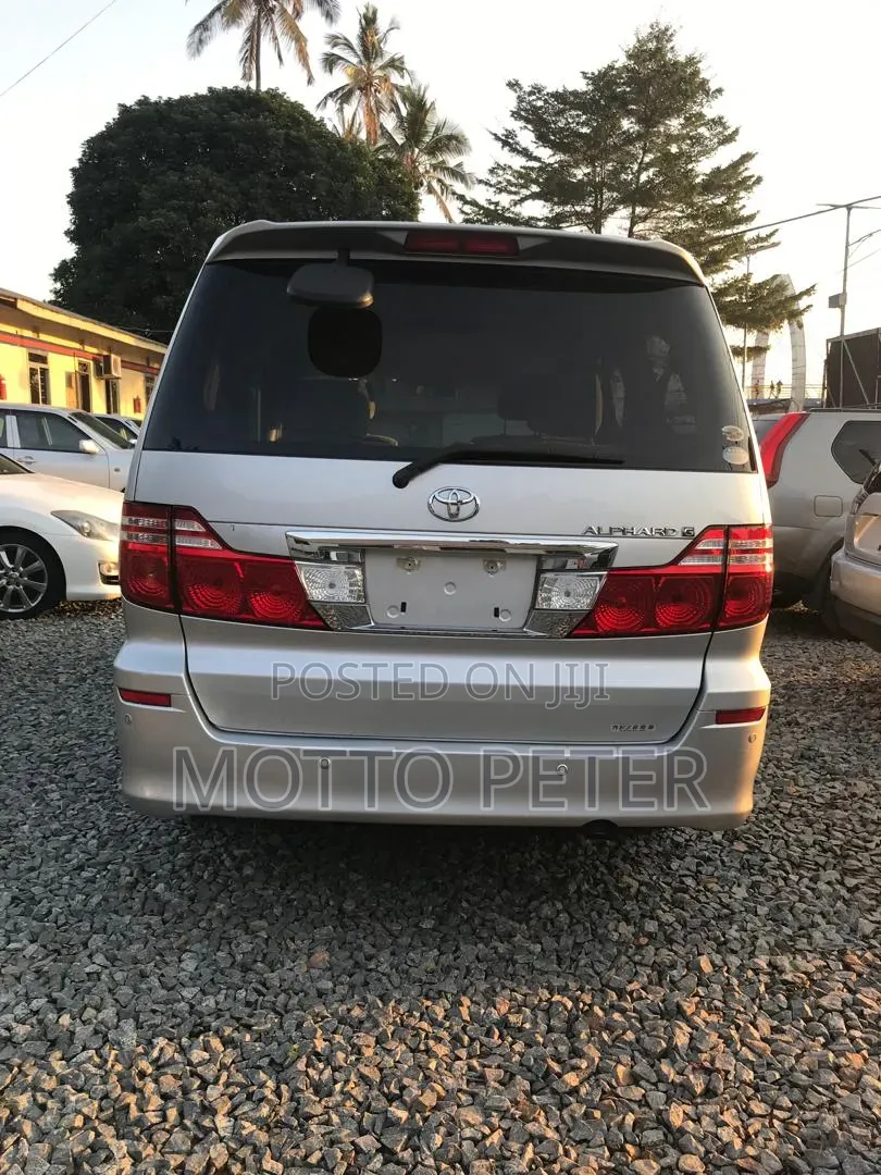 Toyota Alphard 2006 Silver