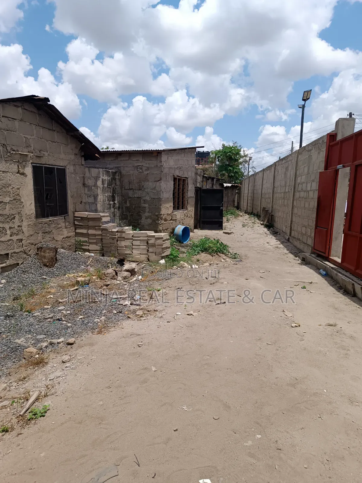Yard for Rent in Tandika Foma