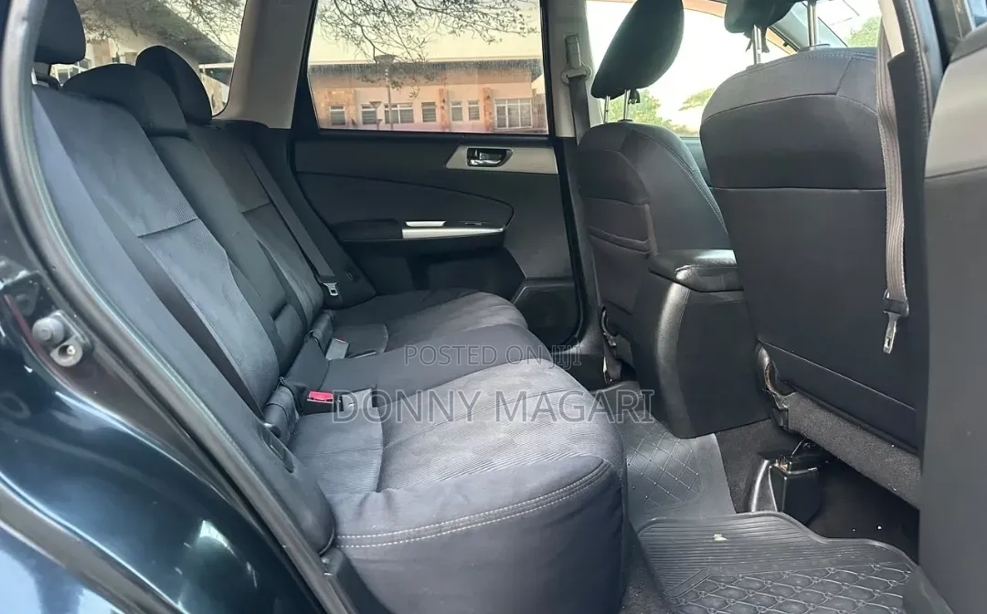 Subaru Forester 2010 Black