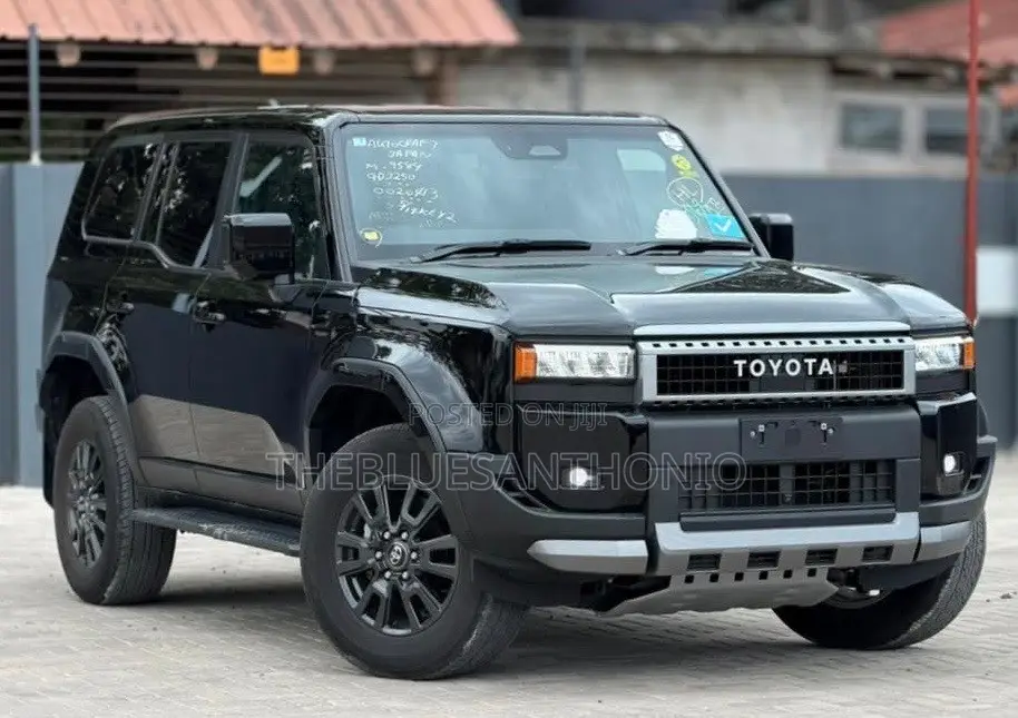 Toyota Land Cruiser Prado 2025 Black