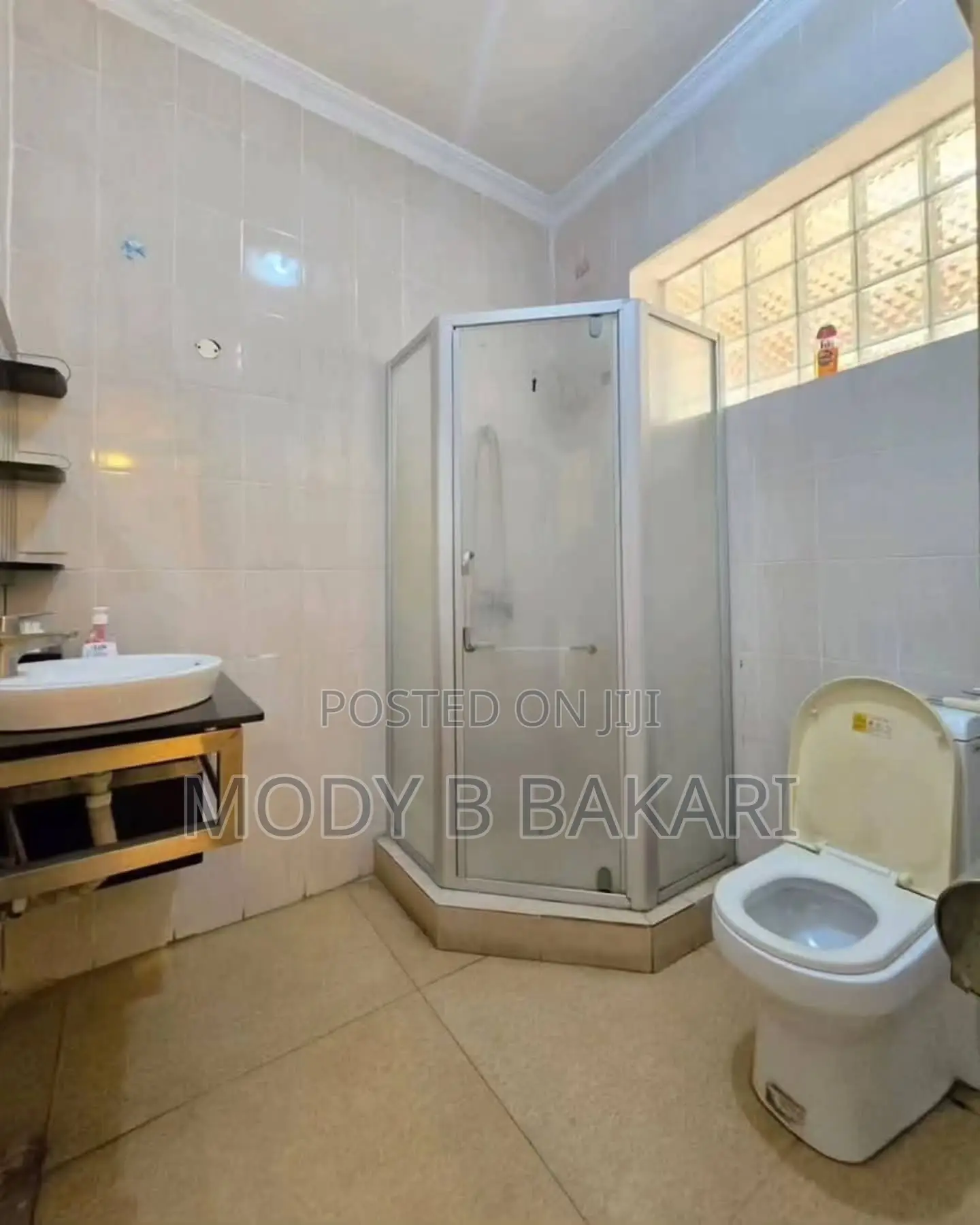 14bdrm House in Mikocheni for rent