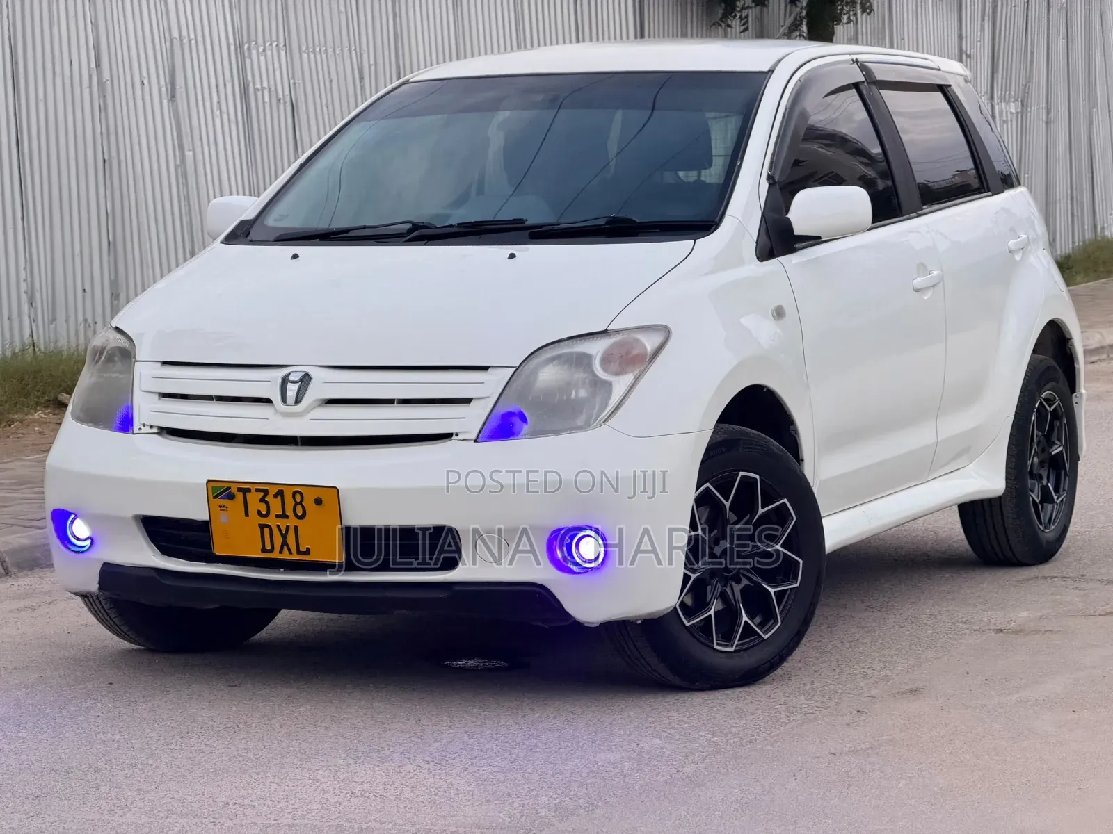 Toyota IST 2004 White