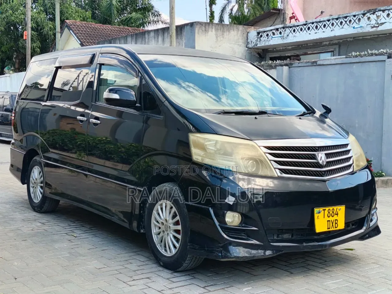 Toyota Alphard 2005 Black