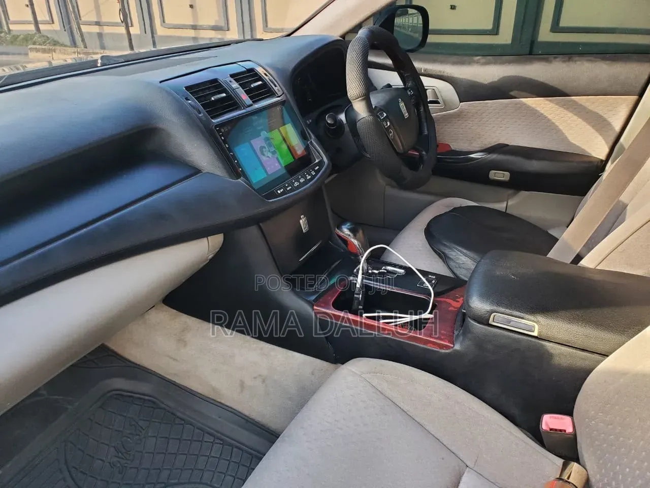 Toyota Crown 2009 Black