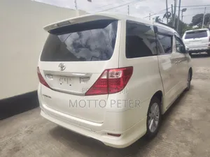 Toyota Alphard 2010 Off white