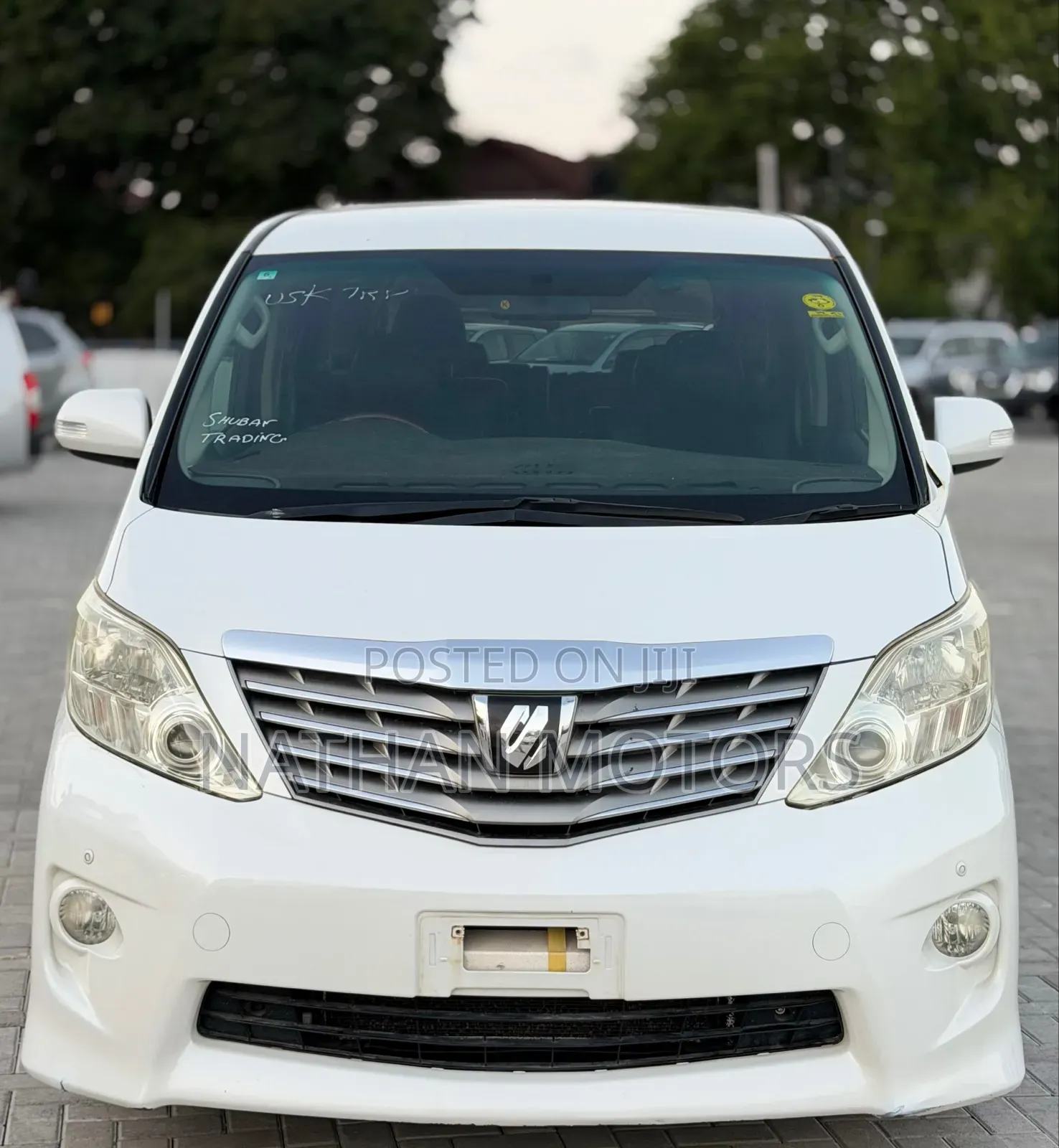 Toyota Alphard 2010 White