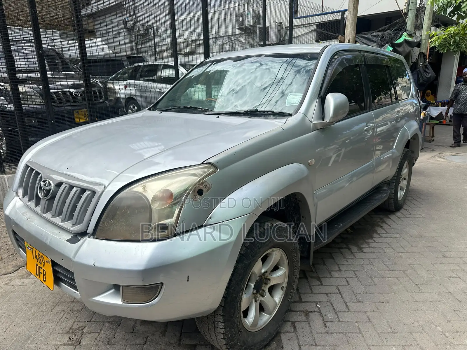 Toyota Land Cruiser Prado 2006 Silver
