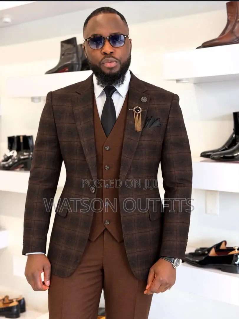 4 Colours 2 Brands Suits for Men's Materials Grade 1 One