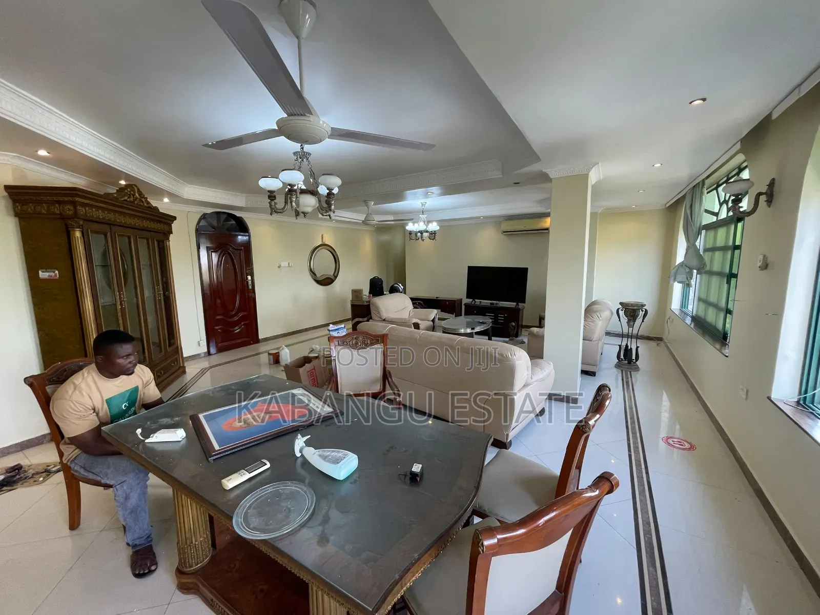 Furnished 2bdrm Apartment in Upang Un Road, Upanga West for rent
