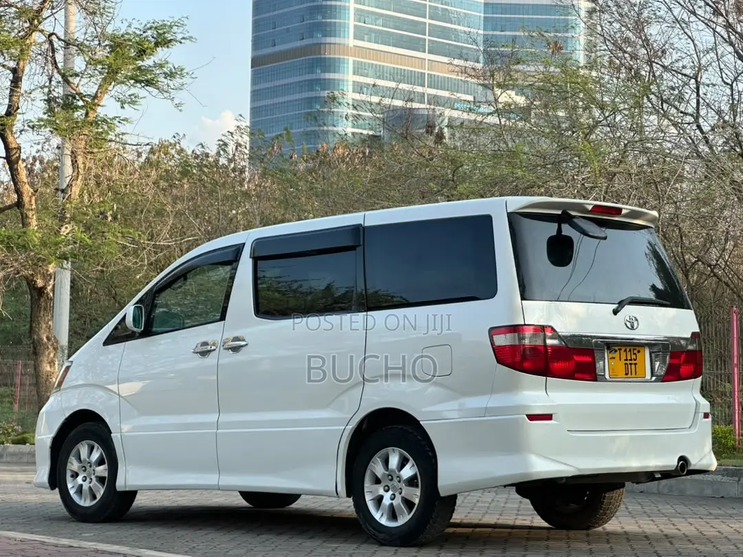 Toyota Alphard 2004 White