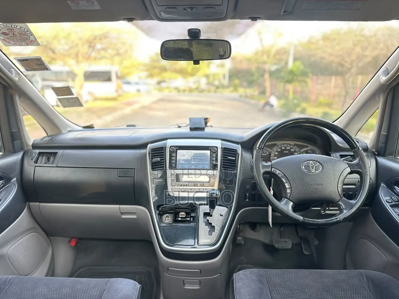 Toyota Alphard 2004 White