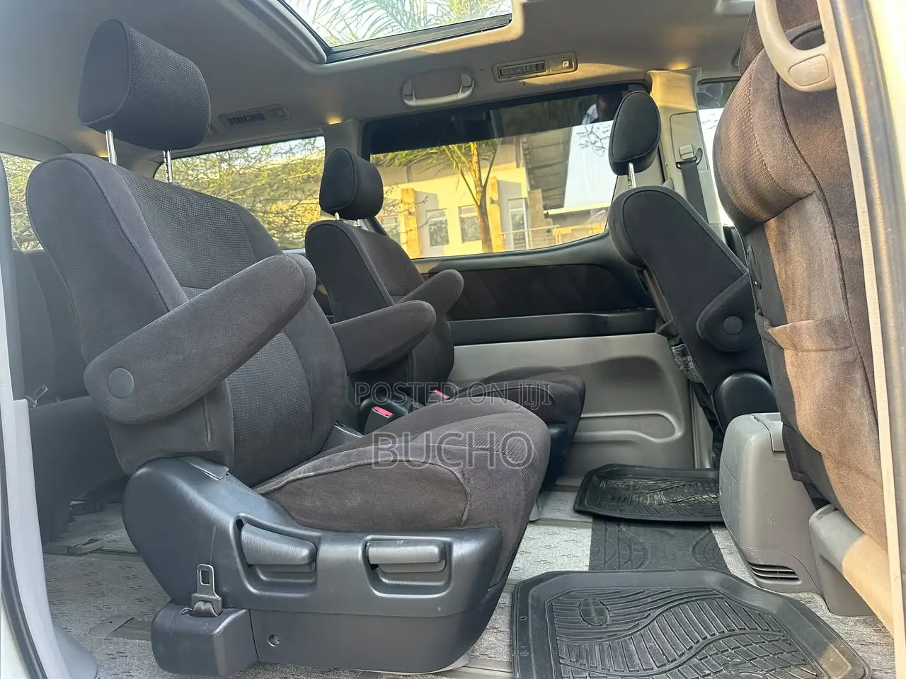 Toyota Alphard 2004 White