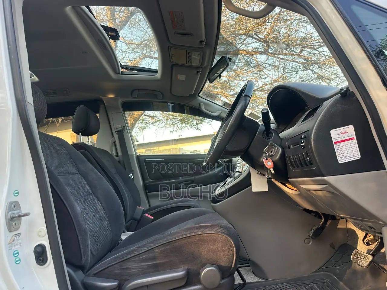 Toyota Alphard 2004 White