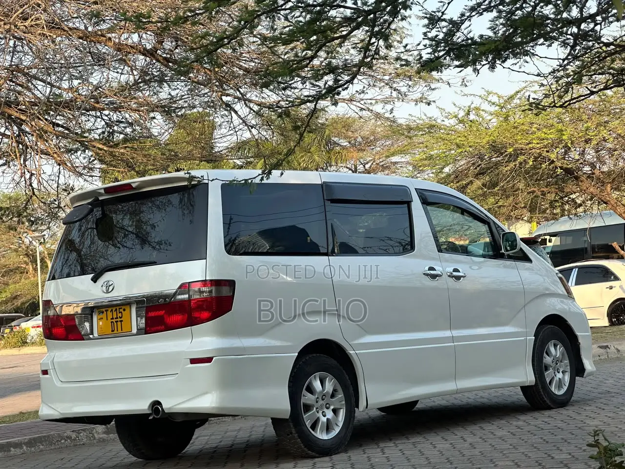 Toyota Alphard 2004 White