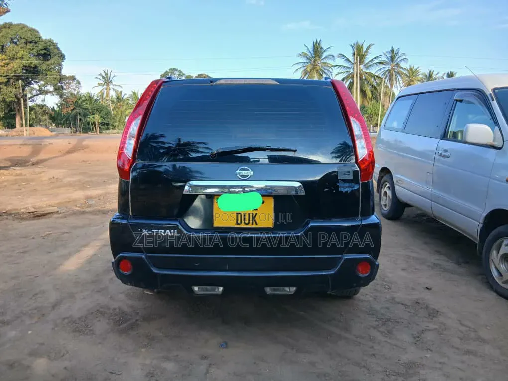Nissan X-Trail 2008 Black