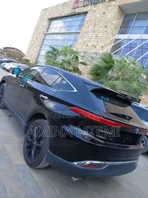 Toyota Harrier 2.0 2020 Black