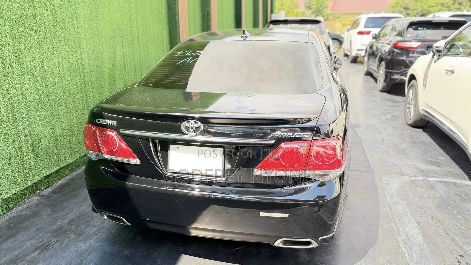Toyota Crown 2009 Black