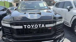 Toyota Land Cruiser LC300 2025 Black