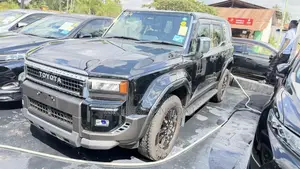 Toyota Land Cruiser Prado 2025 Black