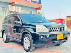 Nissan X-Trail 2010 Black