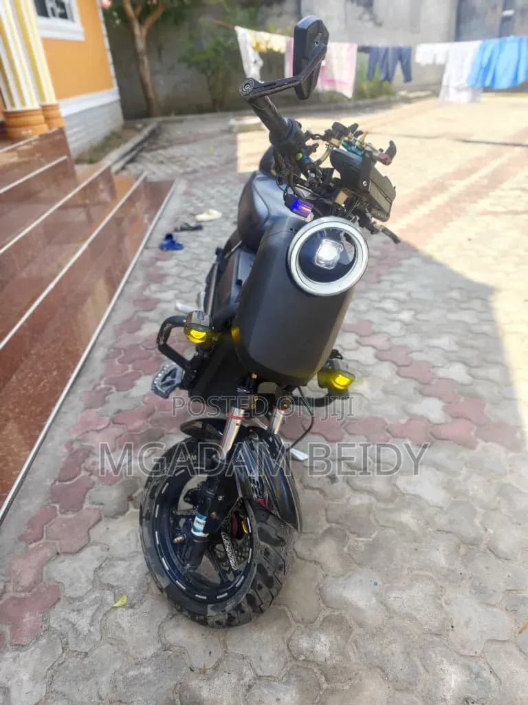 New Motorcycle 2025 Black