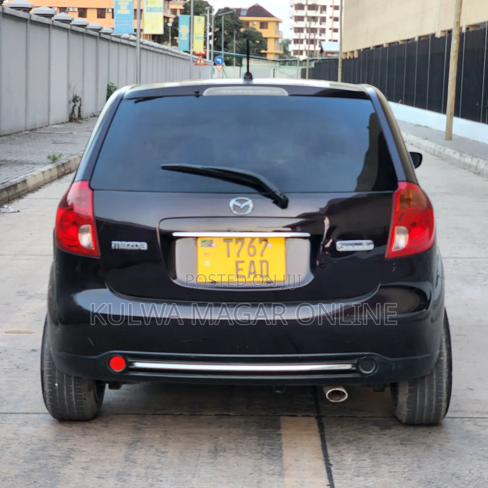 Mazda Verisa 2009 Brown