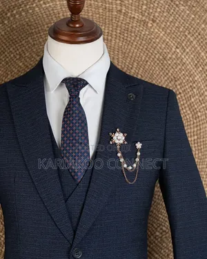 Everyday Classic Eleveted Suit