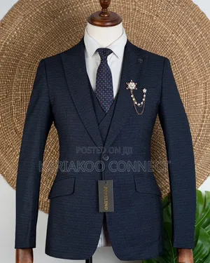 Everyday Classic Eleveted Suit