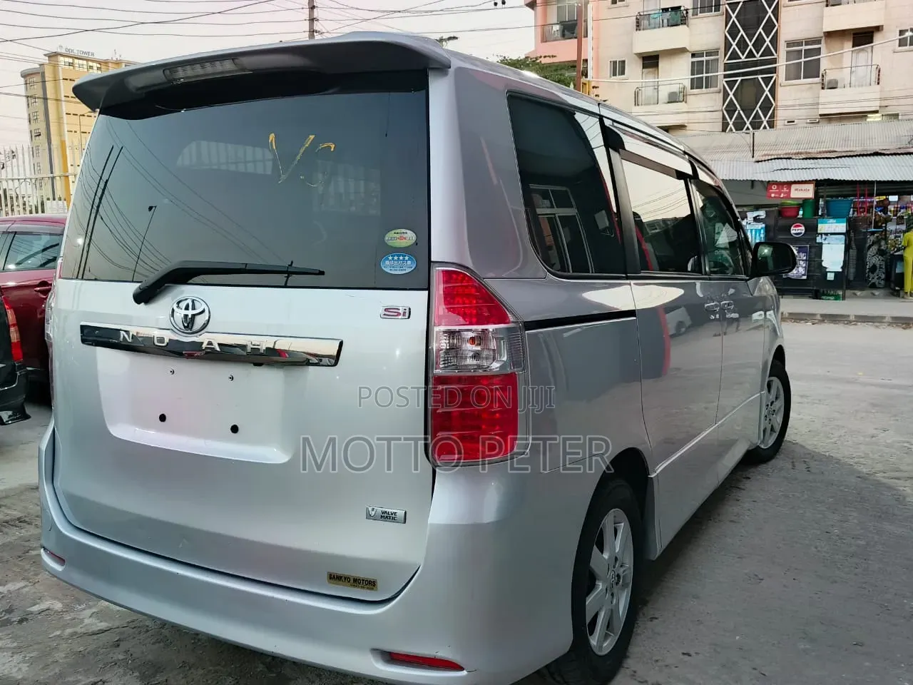 Toyota Noah 2007 Silver