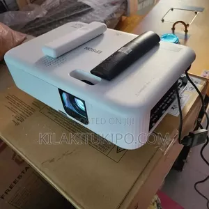 EpiqVision Flex CO-FH02 Full HD 1080p Smart Portable Projector