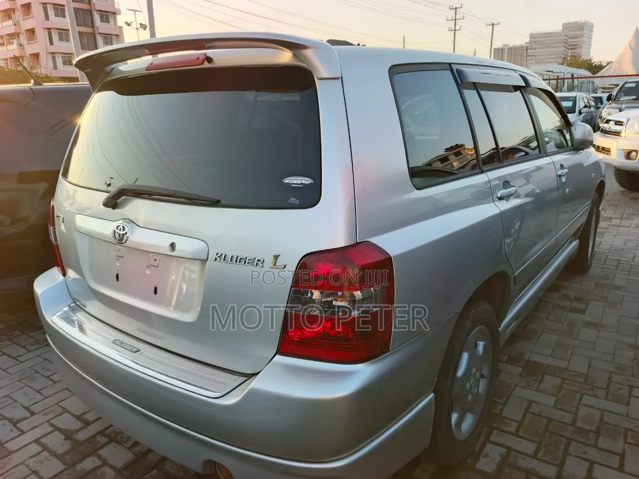 Toyota Kluger 2003 Silver