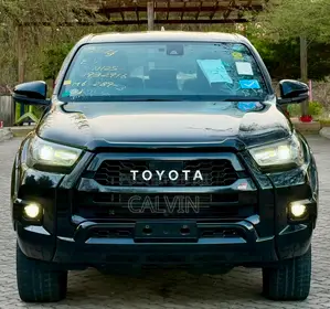 Toyota Hilux 2022 Black